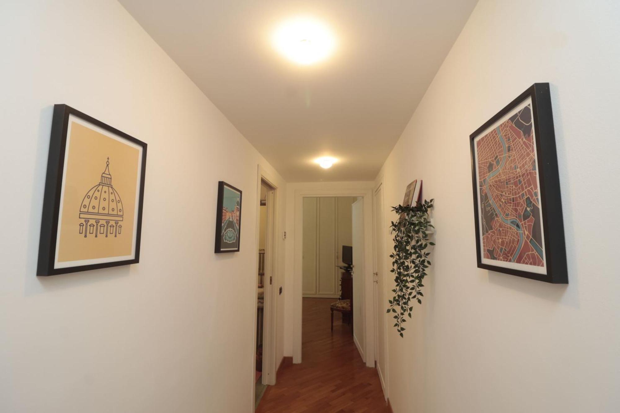 Luminoso E Accogliente Con Giardino - Battistini Lägenhet Rom